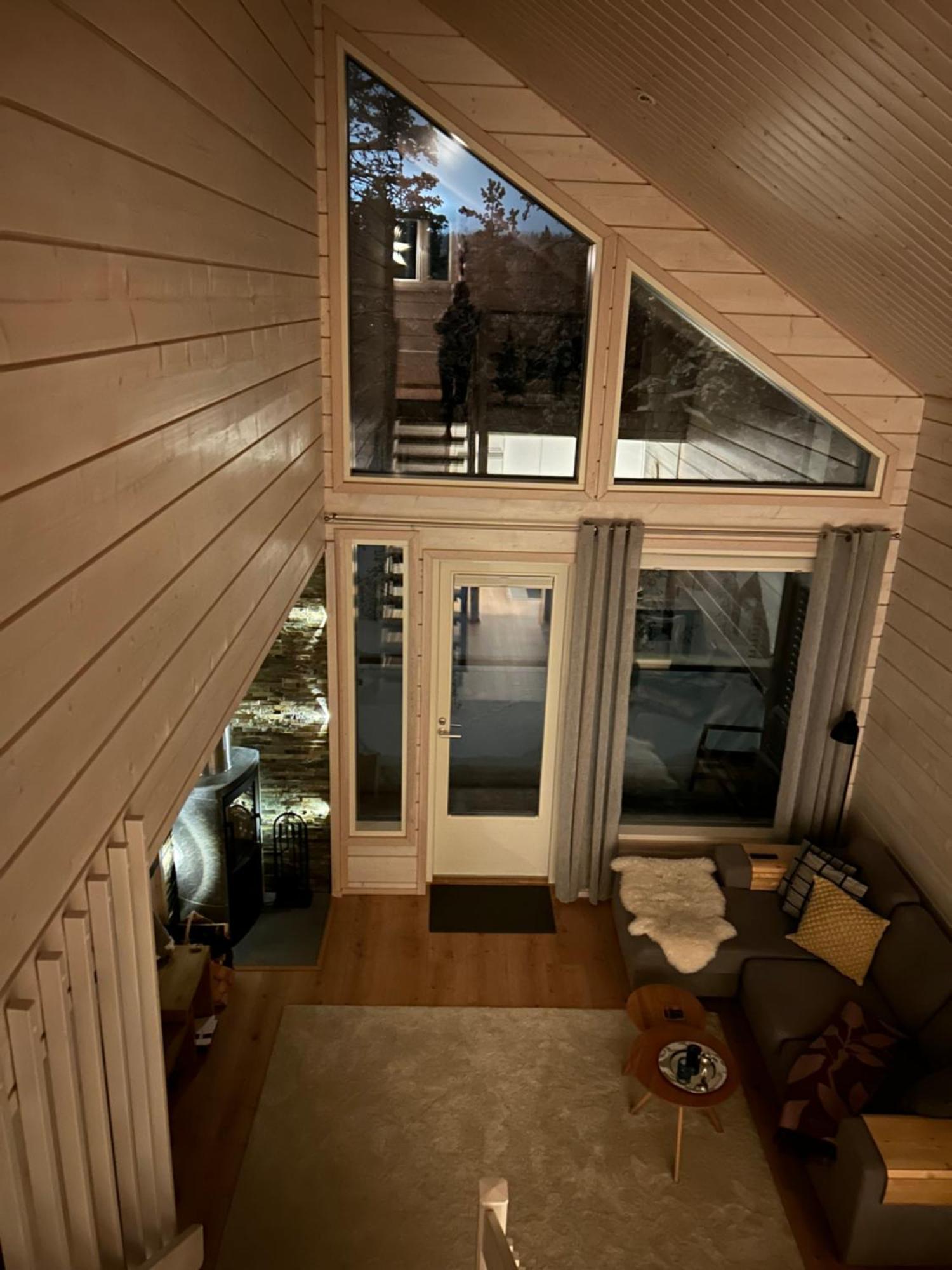 Apartment Lumihelmi A & B Äkäslompolo